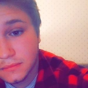 Meet your Posher, Aaron